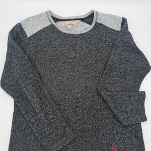 Tommy Bahama Men's Two-Tone Heathered Gray Crewneck Pullover Sweatshirt Sweater